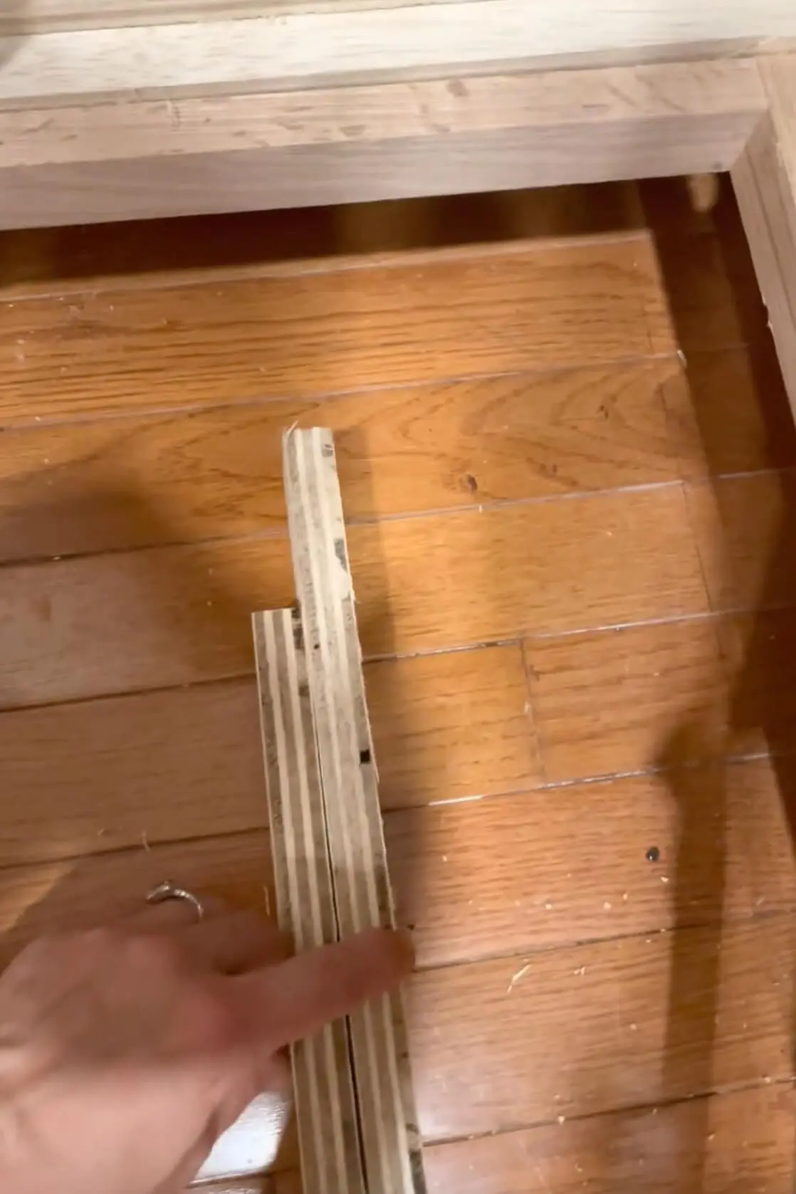 Using cleats for DIY kitchen cabinet.